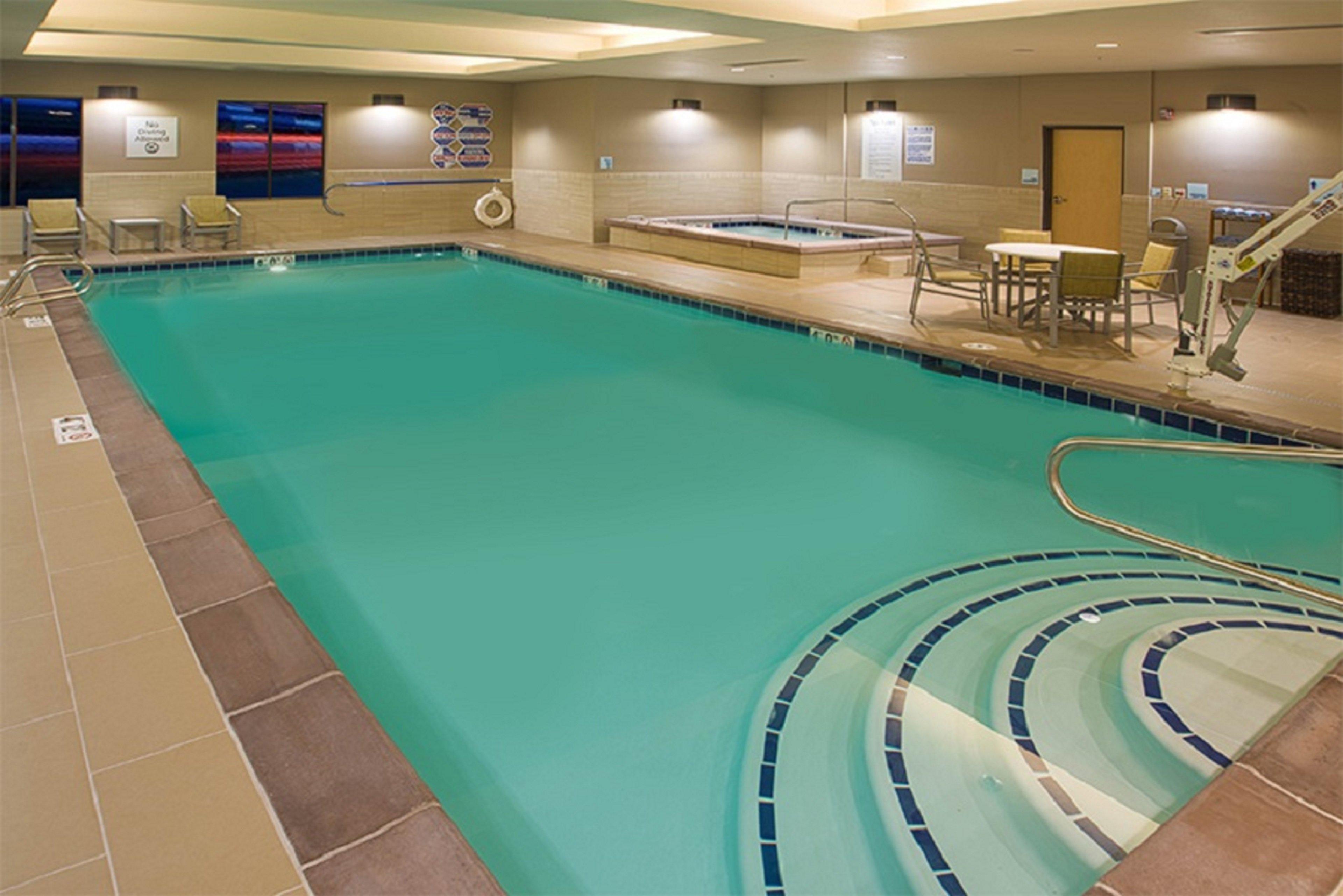 Holiday Inn Express & Suites Salt Lake City South-Murray By Ihg Bagian luar foto